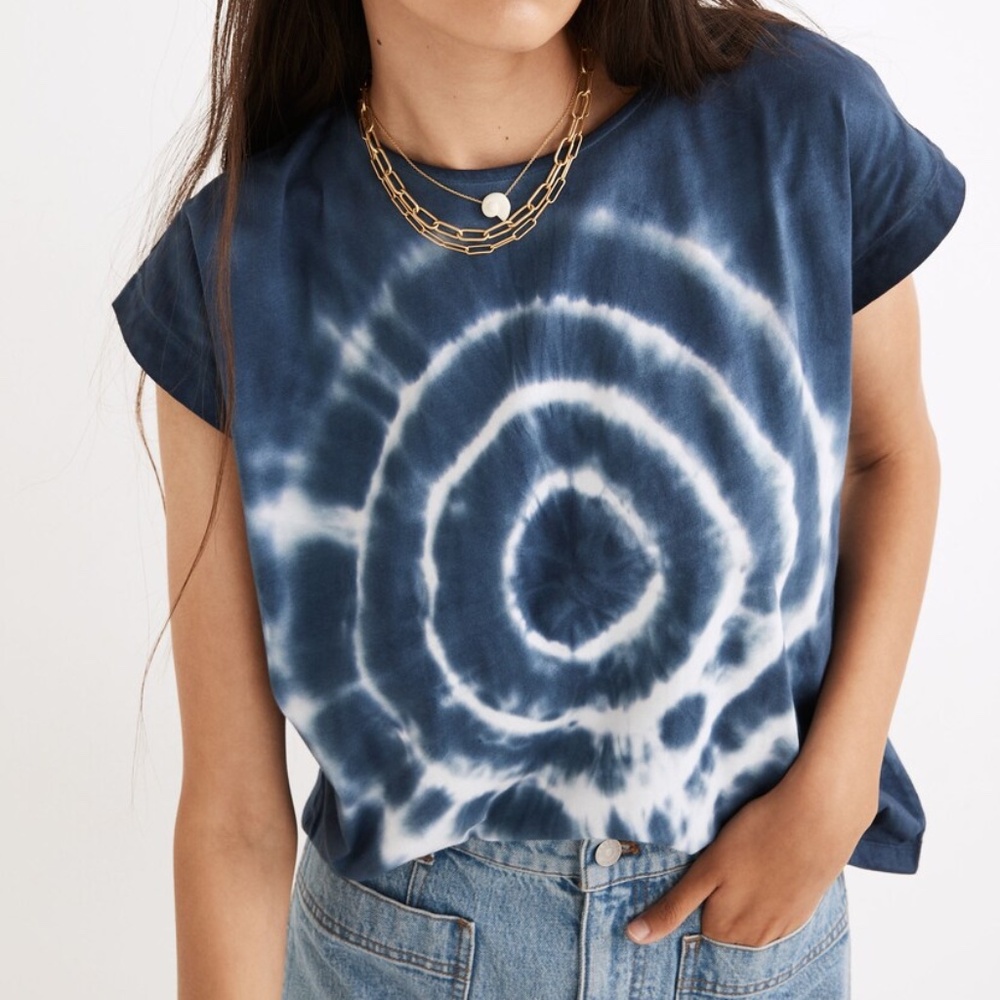 Tie-Dye Shoulder Tee